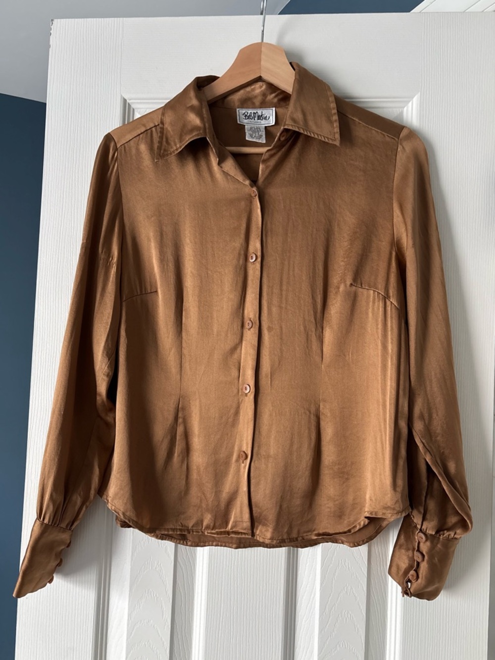 BOB MACKIE Silky Brown Button Down